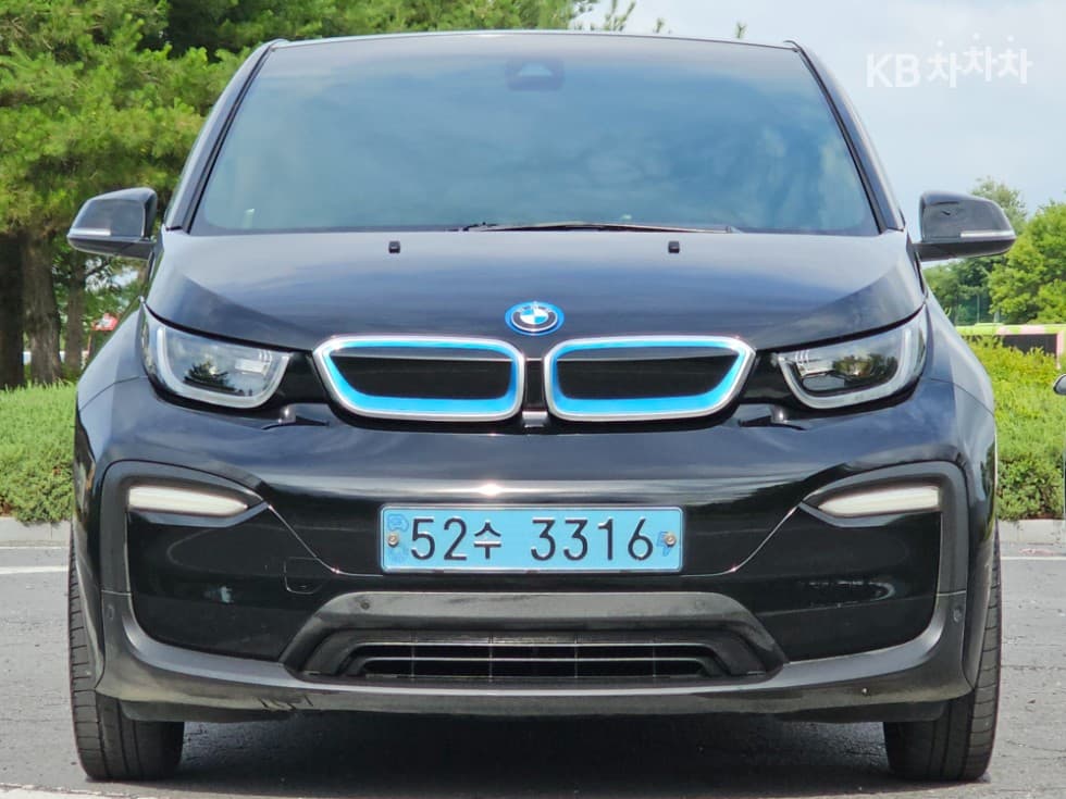 BMW i3SOL+