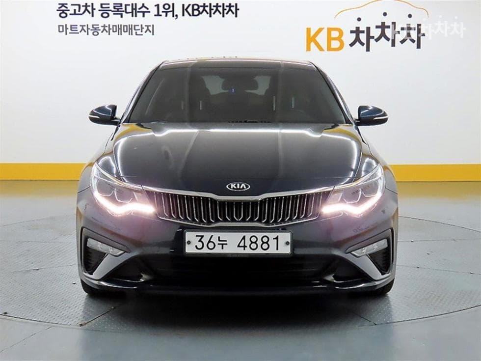 Kia The New (facelift) K5 Second generation2.0 Gasoline Noblesse