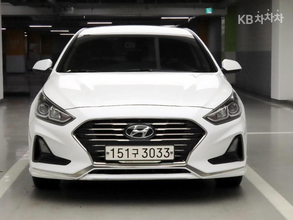 Hyundai Sonata New Rise2.0 LPi Rental car Style
