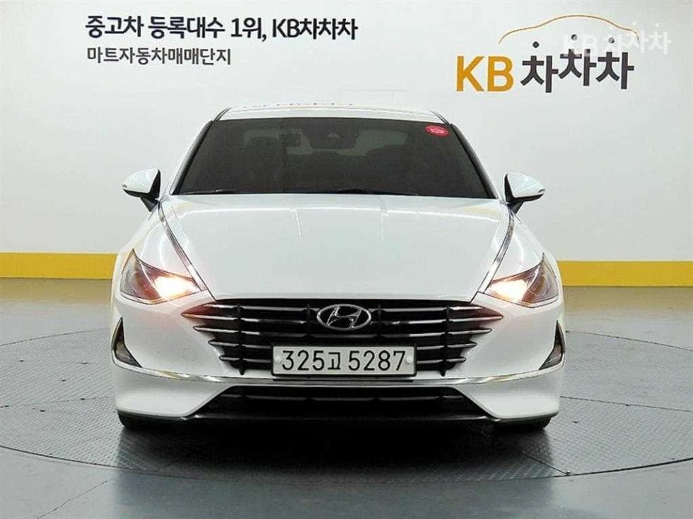 Хюндай Соната (DN8)2.0 Premium 패밀리