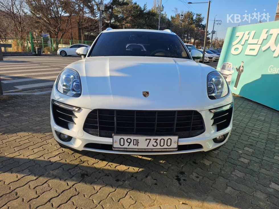 Porsche 마칸3.0 S Diesel