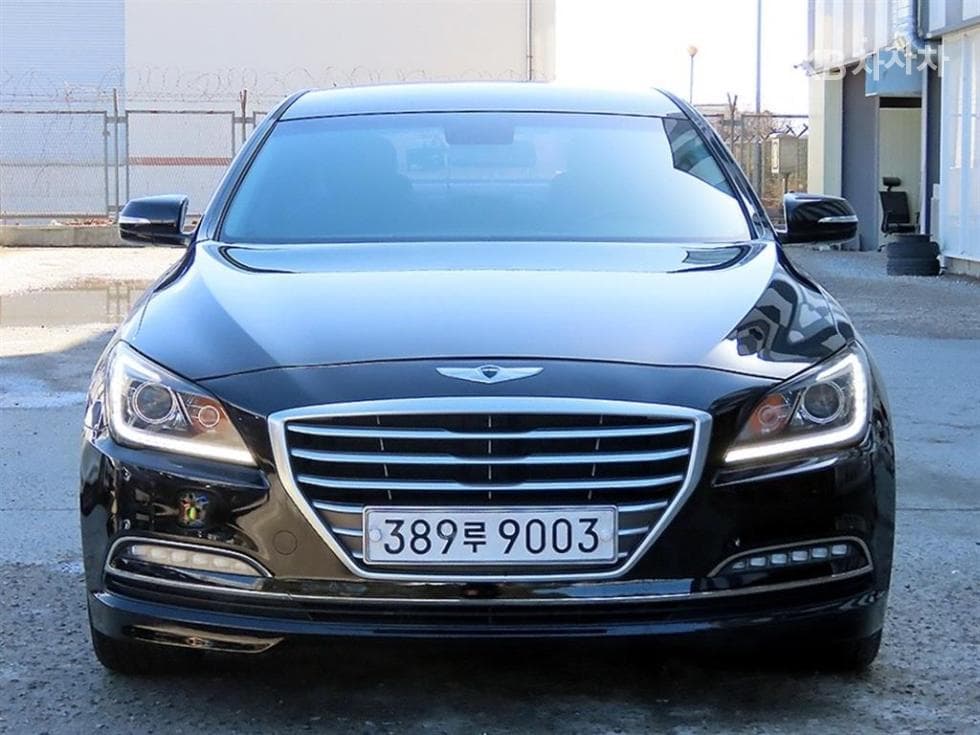 Hyundai GenesisDHG330 Modern
