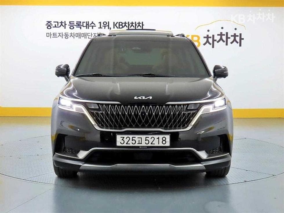 Kia Carnival 4th generationD2.2 9-seater Signature
