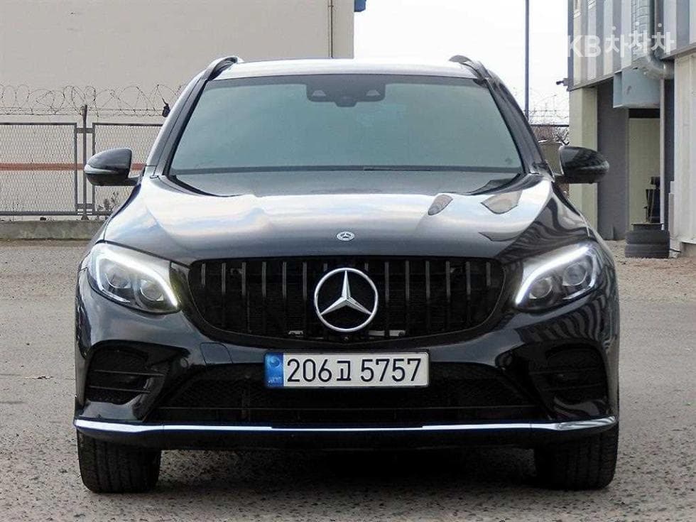 Mercedes-Benz GLC(X253)300 4Matic AMG Line