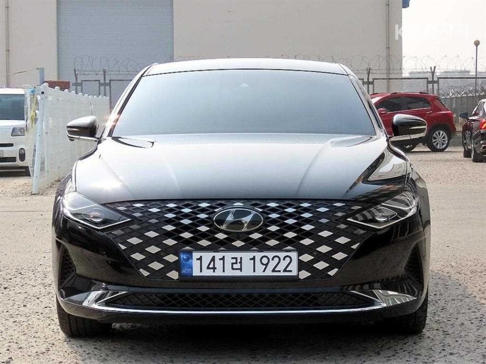 Hyundai The New (facelift) Grandeur (Azera)3.3 Exclusive