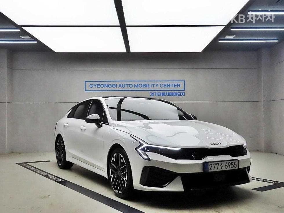 Kia The New (facelift) K5 3rd Gen1.6 Gasoline Turbo Signature