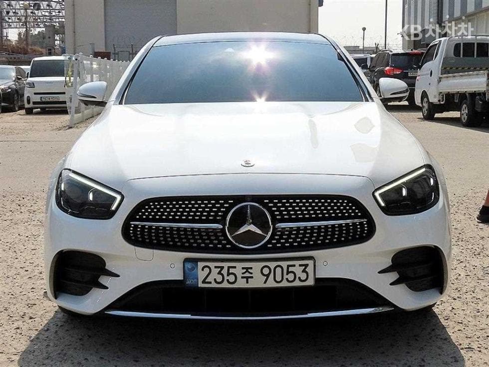 Mercedes-Benz E-Class (W213)E350 4MATIC AMG Line