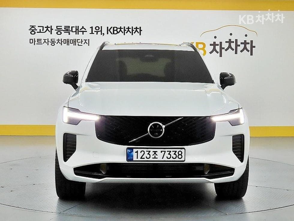 Volvo All New XC90PHEV T8 Ultra