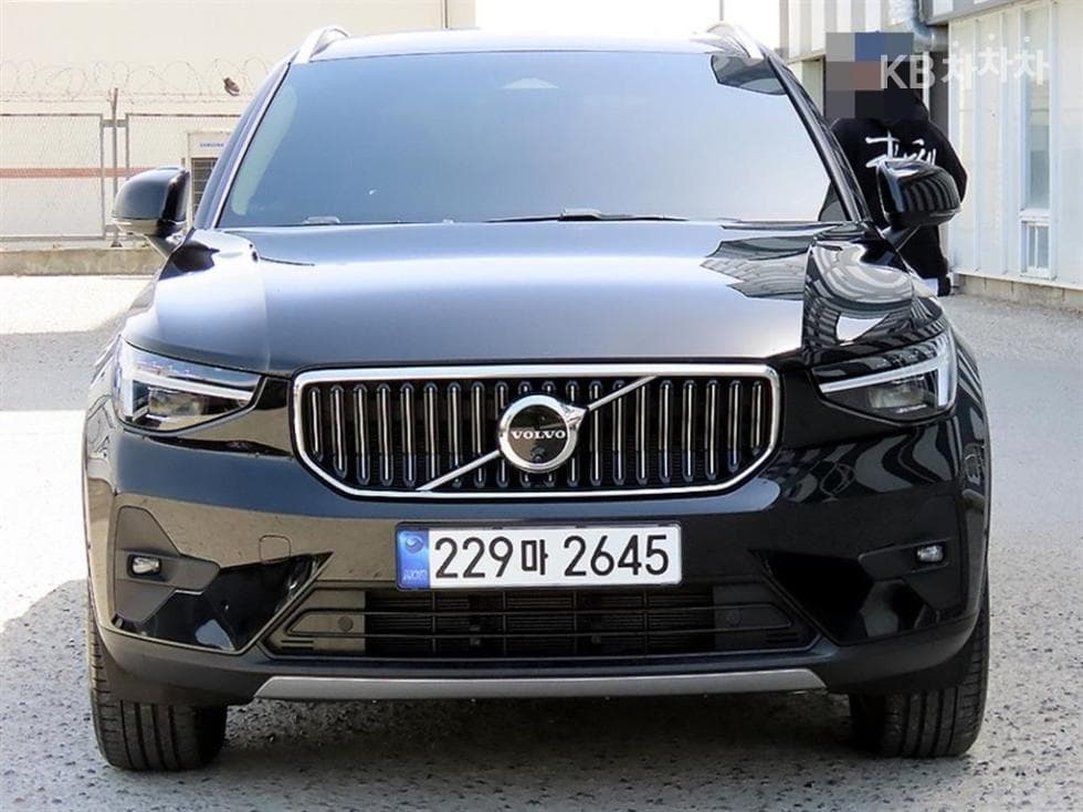 Volvo XC40B4 AWD Ultimate Bright