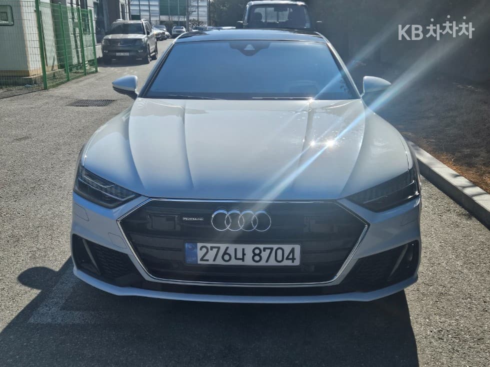 Audi A7(4K8)55 TFSI Quattro Premium