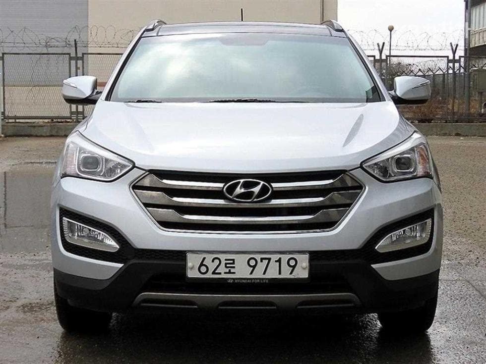 Hyundai Santa Fe DMHyundai R-engine 2.0 diesel 2WD PREMIUM Standard