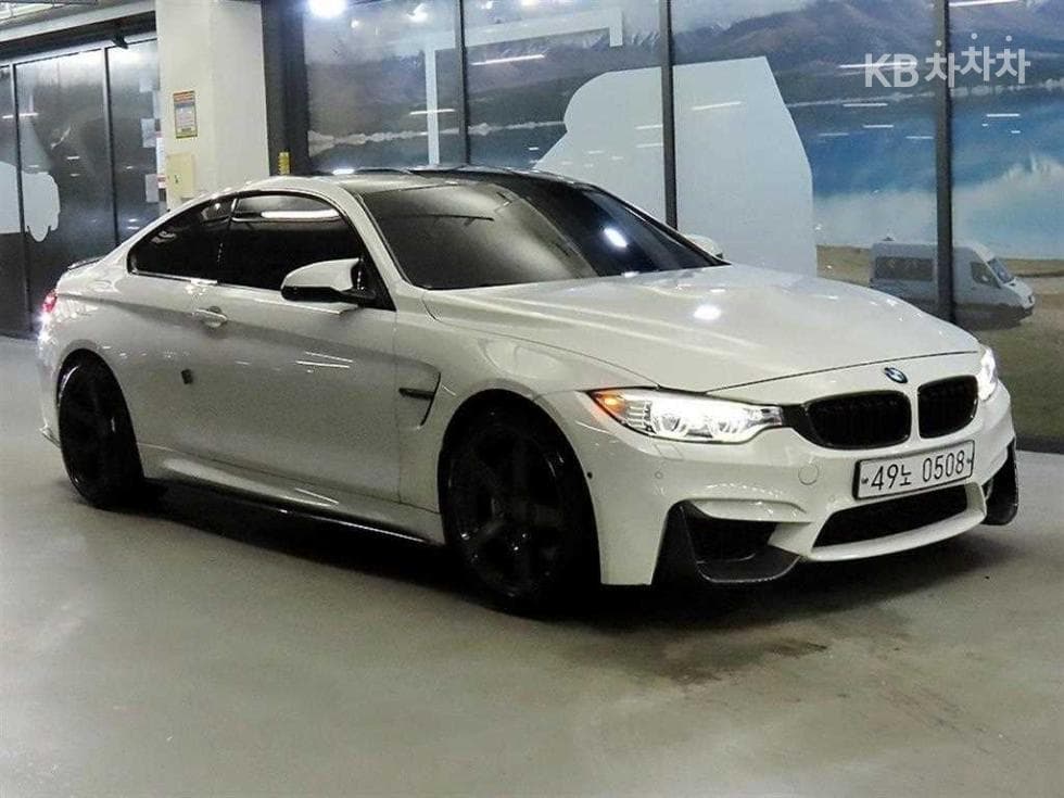 BMW M시리즈M4 Купе F82