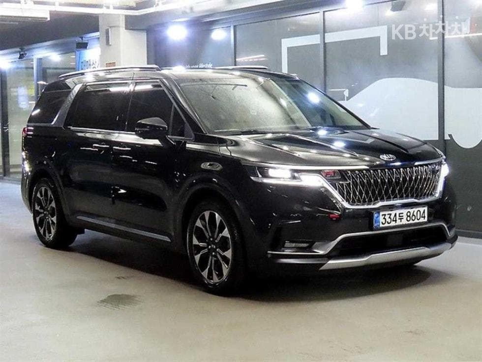 Киа Канивал 4-то поколениеD2.2 9-местен Signature